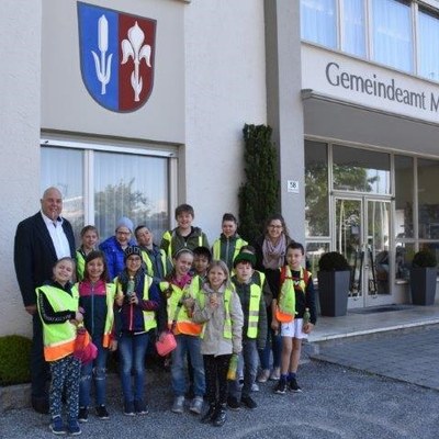Volksschulklasse besucht das Gemeindeamt Meiningen am 14.05.2019