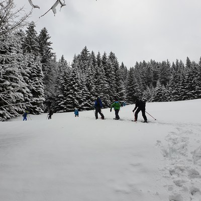 ERASMUS+ "Jugend in Aktion": Schneeschuhwanderung mit Iglu-Bau